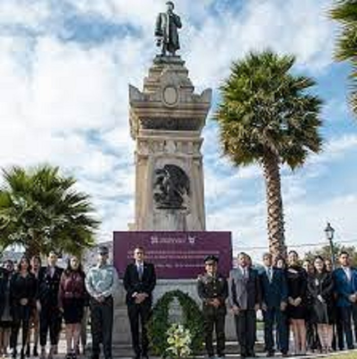 Montan Guardia de Honor Por el 110.º Aniversario del fallecimiento de Francisco I Madero