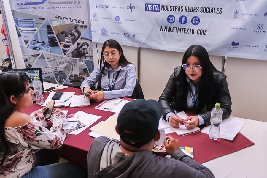 Ferias de Empleo Contribuyen A Reducir La Brecha Laboral