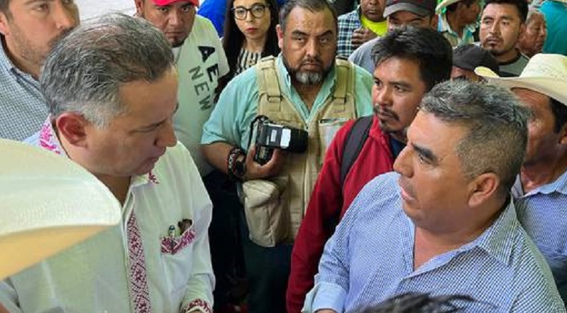 Las Órdenes de Aprehensión Contra Mirna N.,  Exdirigente,  del SNTE, Sergio N., Exdirector de RyTV de Hidalgo y Enrique N, Exalcalde de Nopala, Estan Vigentes