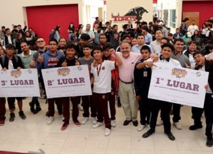 “1er Torneo de Robótica Móvil”, en el marco del XV aniversario del programa educativo de Ingeniería Robótica en la UPT