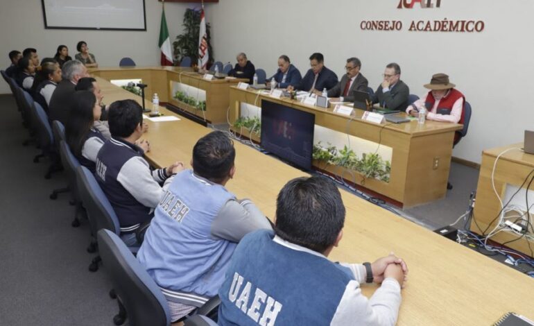 Comparecen Candidatos a Directores (as) de ICSHu, ICAp, y Prepas 2 y  5  Ante Junta de Gobierno UAEH