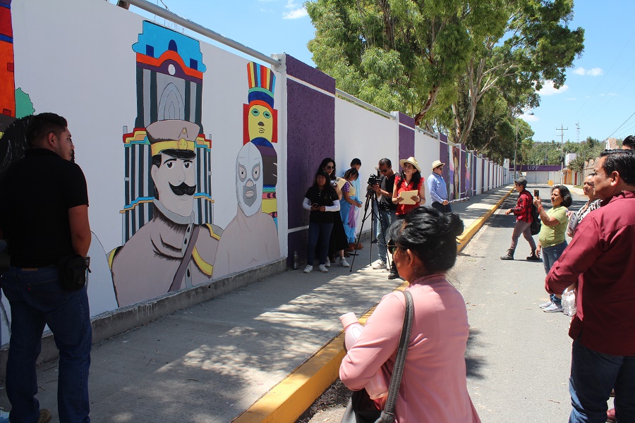 Encuentro Intergeneracional Jóvenes Estudiantes Estadounidenses de Origen Mexicano y Personas  de la 3ª  Edad  del del CGI Ixmiquilpan