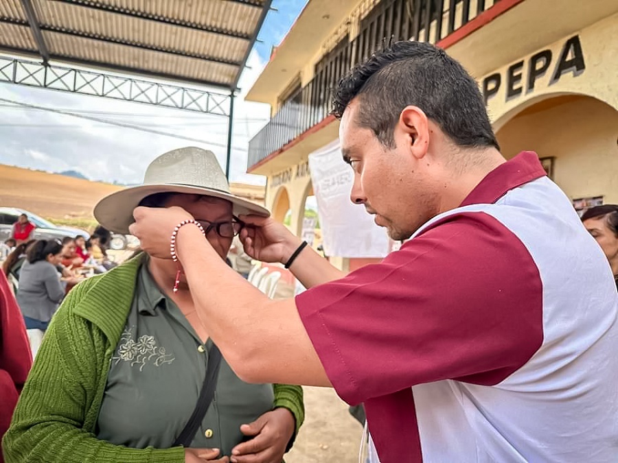 CEDSPI Atiende Salud Visual de Población Indígena