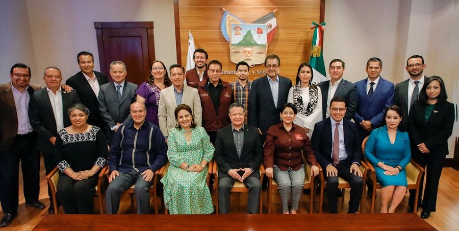 Julio Menchaca Evalua con su Gabinete 10 Meses de Administracion.