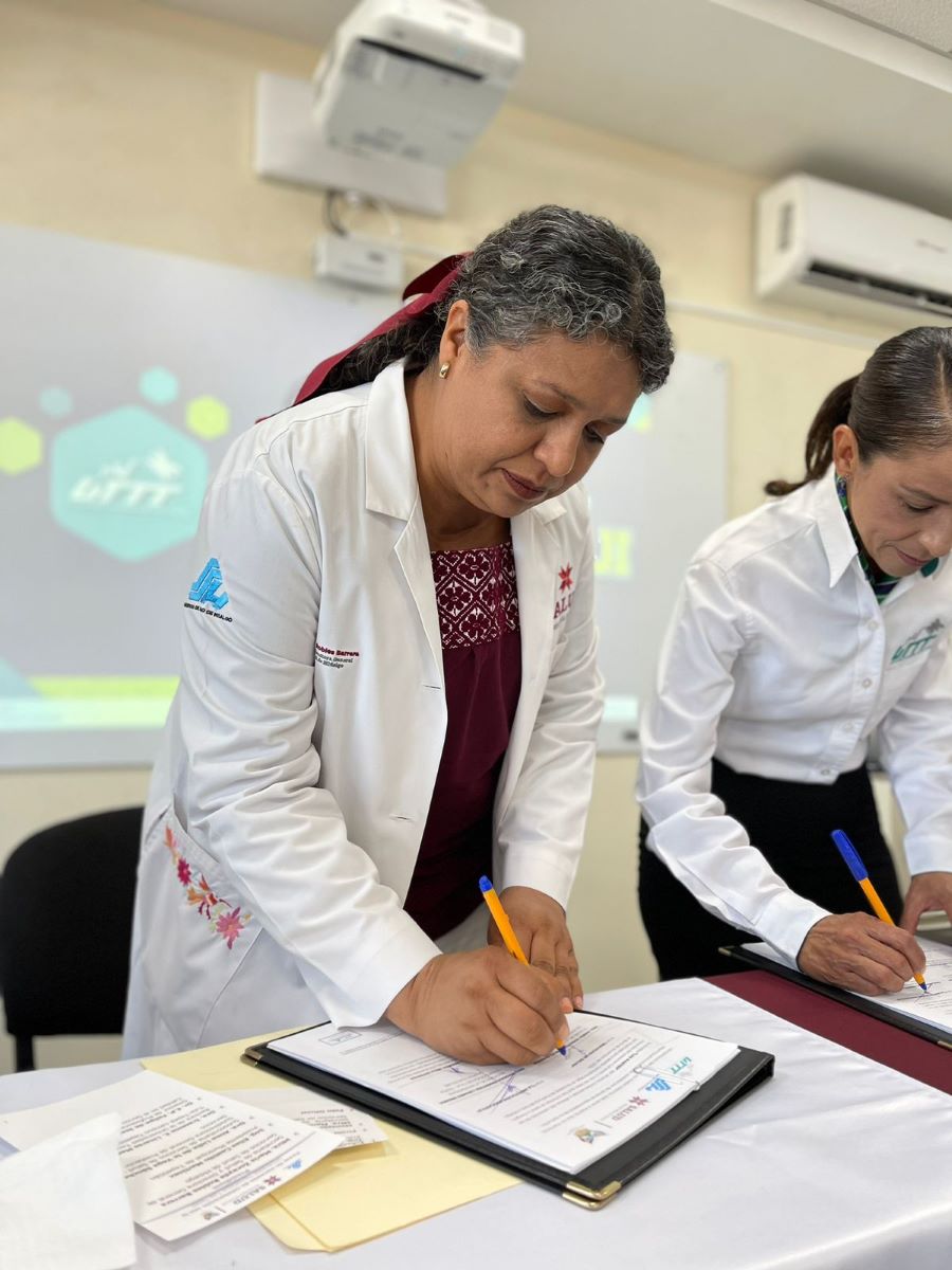 Mediante Convenio, SSH facilitará Espacios de Prácticas Clínicas a Estudiantes de Enfermería de la UTTT