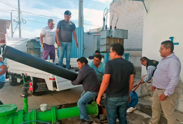 CAAMT Atiende Problemática de Los Pozos Peni 1 y Prepa 2, se Trabaja Con el Abasto de Pipas de Agua de Manera Organizada