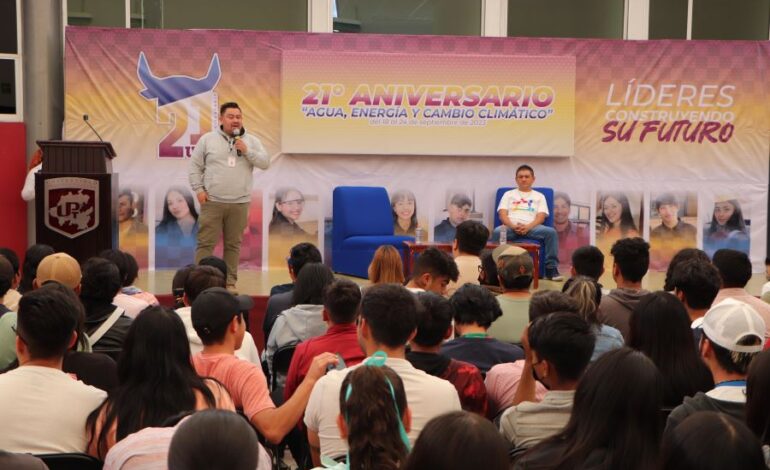 Estudiantes de la UPT Asisten A Plática De Prevención En Adicciones