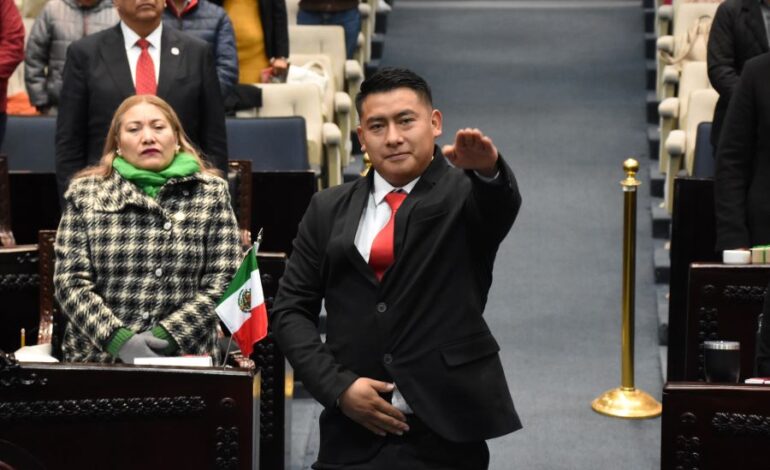 El Congreso Tomó Protesta a Aaron Charrez Paloma Nuevo Diputado Local