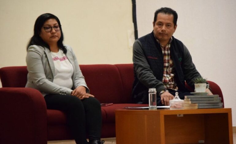 Catedráticos de la UTVM Colaboraron en Libro Dedicado al Maguey Pulquero