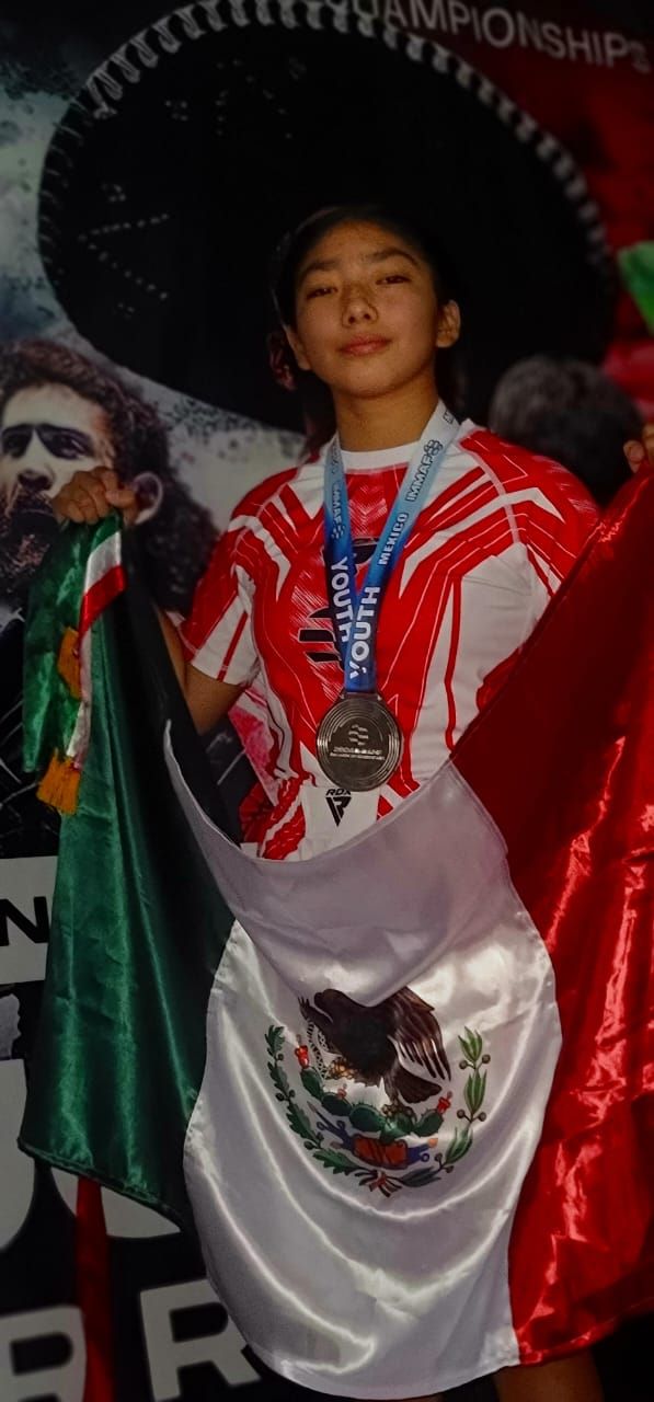 La Hidalguense Valeria González Se Convierte en Subcampeona Panamericana en Artes Marciales Mixtas