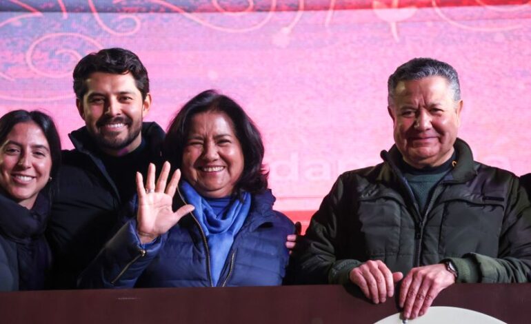 Alegría y tradición en la Cabalgata de Reyes en Pachuca