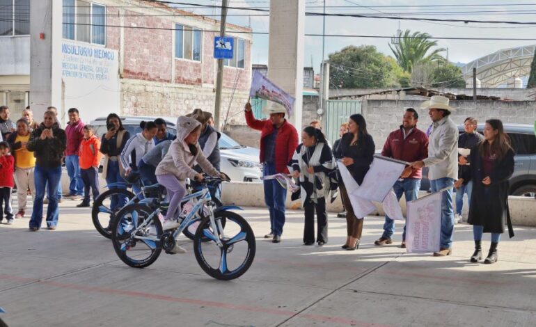 Niñez de Santa Ana Hueytlalpan, Fue Beneficiada Con el Bicicletón Indígena 2025